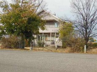 323 S School Ave, Kuna, ID 83634
