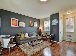 4035B Whitman Ave N, Seattle, WA 98103