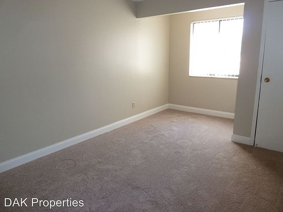 5th image of N111W15655 Vienna Ct APT 19