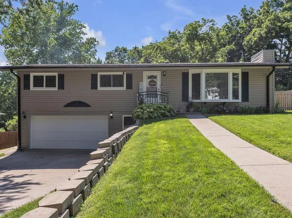 3806 N 25th Ter, Saint Joseph, MO 64505