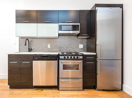 Rented by Nooklyn NYC LLC | media 39