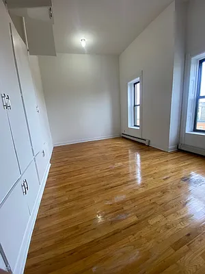 Rented by Rental Solutions Inc | media 14