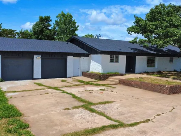 2 NW 36th St, Lawton, OK 73505