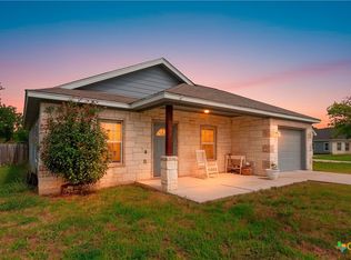 104 Avenue B, Moody, TX 76557