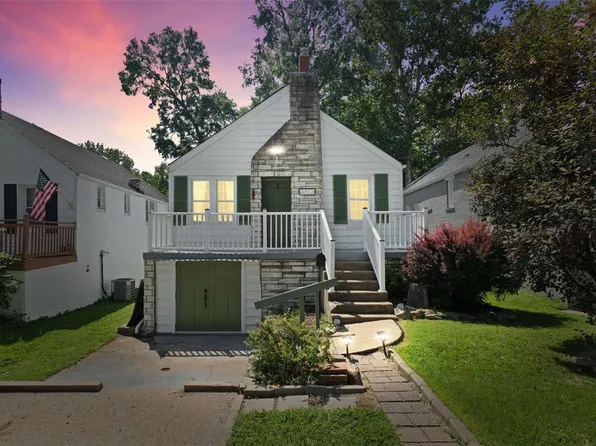 5702 Welmering Dr, Saint Louis, MO 63123