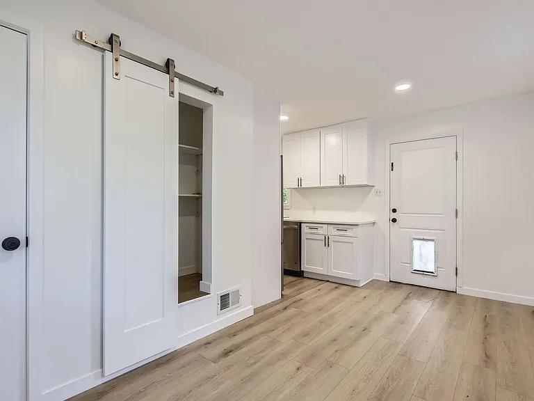 5090 Tejon St — Photo 13