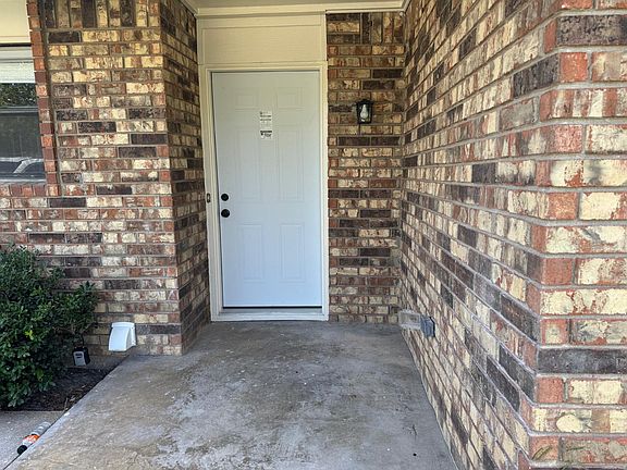 4th image of 5109 Brookview Dr