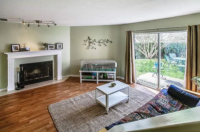 11265 Harrison St — Photo 14