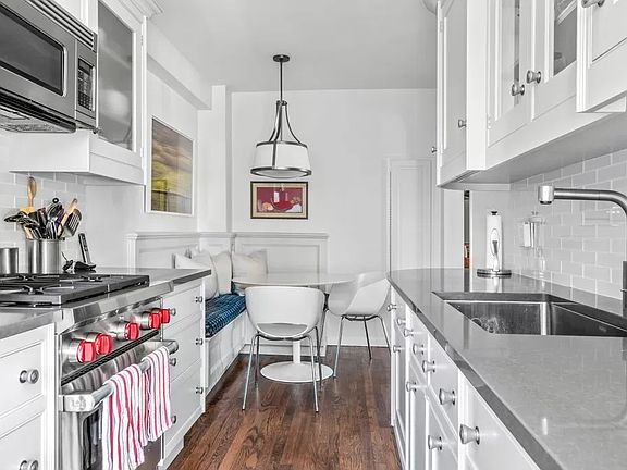 5th image of 152 E 94th St APT 12A