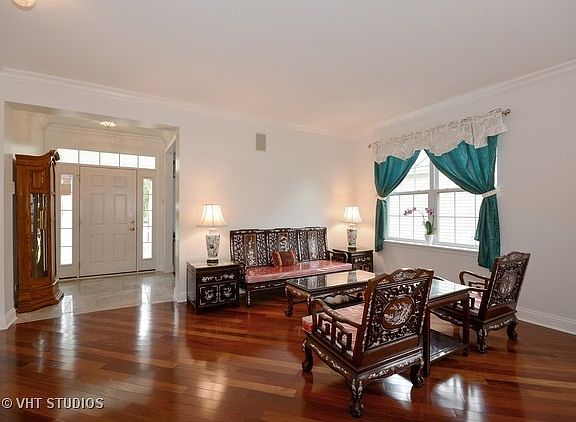 3rd image of 721 Bohannon Cir