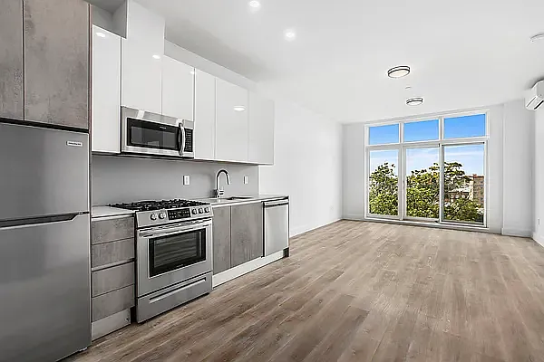Building Photo - 1780 Sheepshead Bay Rd #64
