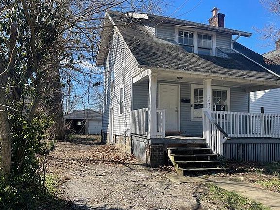 4th image of 1423 E Maynard Ave