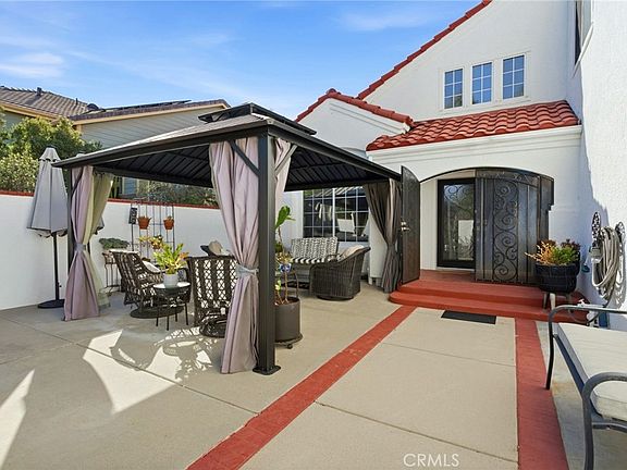 4th image of 32841 Alderbrook Rd