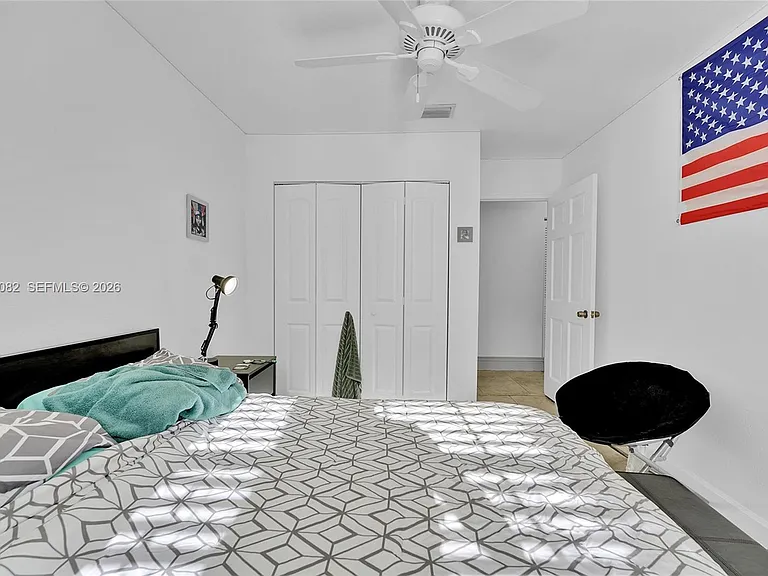5520 NW 49th Ave — Photo 16