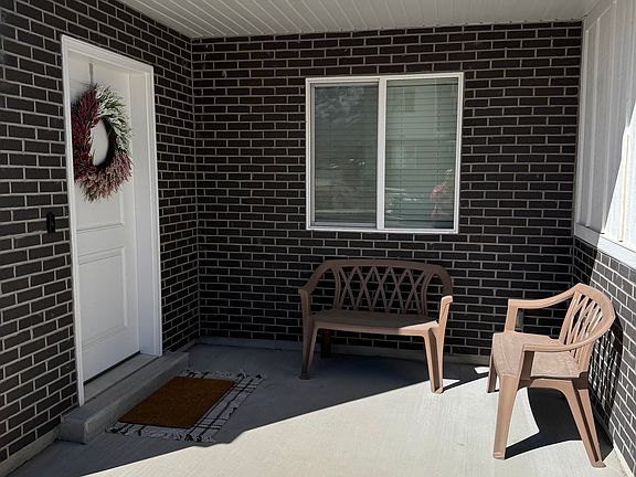 2nd image of 217 N Loring Ave #217