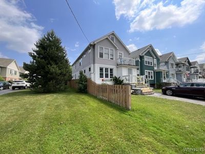 311 Newfield St, Buffalo, NY, 14207