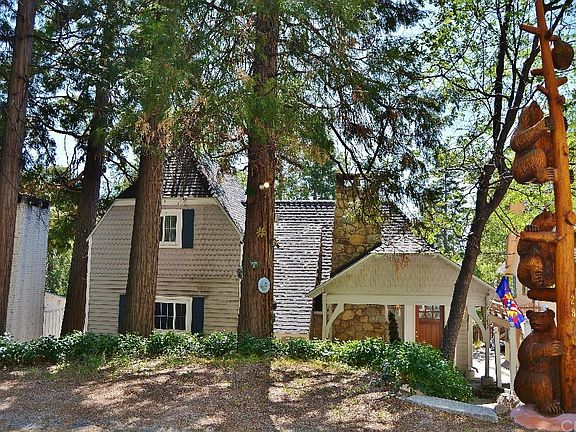 2nd image of 282 Sunset Dr