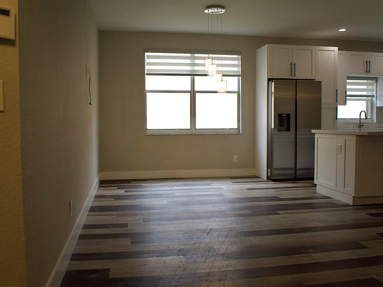 4907 Pelican Mnr — Photo 17