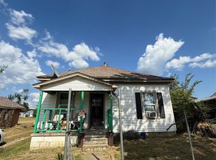 518 S Maryland Ave, Claremore, OK 74017