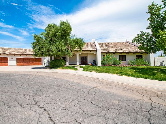 5th image of 1298 E McMurray Cir