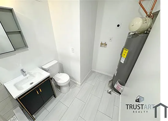 2317 N 15th St #4 — Photo 14