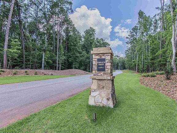 2nd image of 225 Eagles Way #33