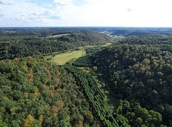 4th image of 190/ACRE Deere Path Ln