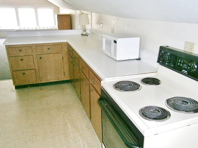 514 E Buffalo St #3 — Photo 2