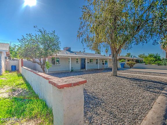 3rd image of 3317 W MONTECITO Avenue