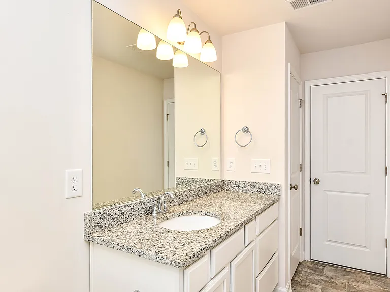 106 Crestwind Dr — Photo 21