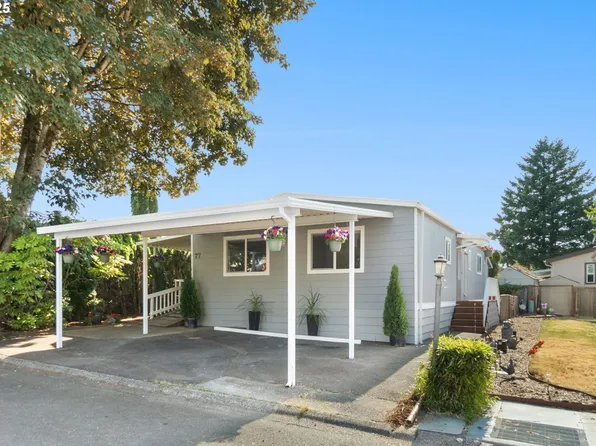 21100 NE Sandy Blvd Unit 77, Fairview, OR 97024