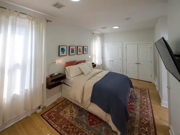 32 Charles Street image 18 of 25