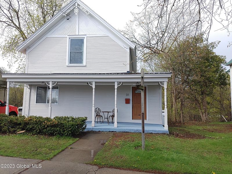 3rd image of 31 Montcalm Street Street