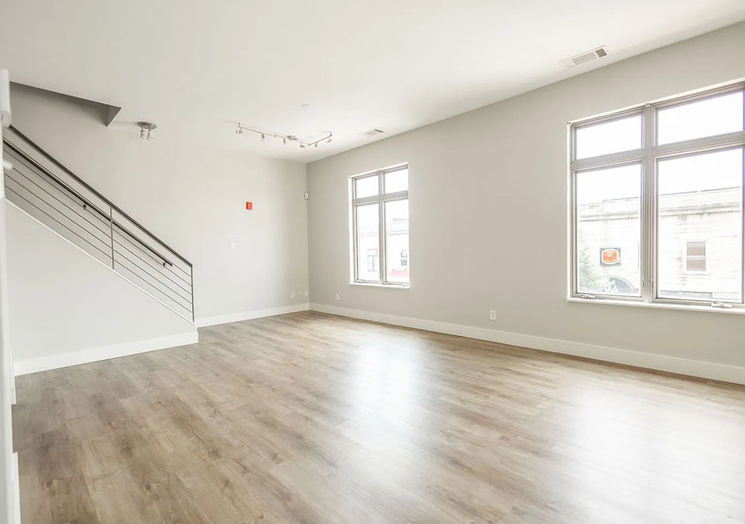 Omega - 252 N. Walnut St. — Photo 4
