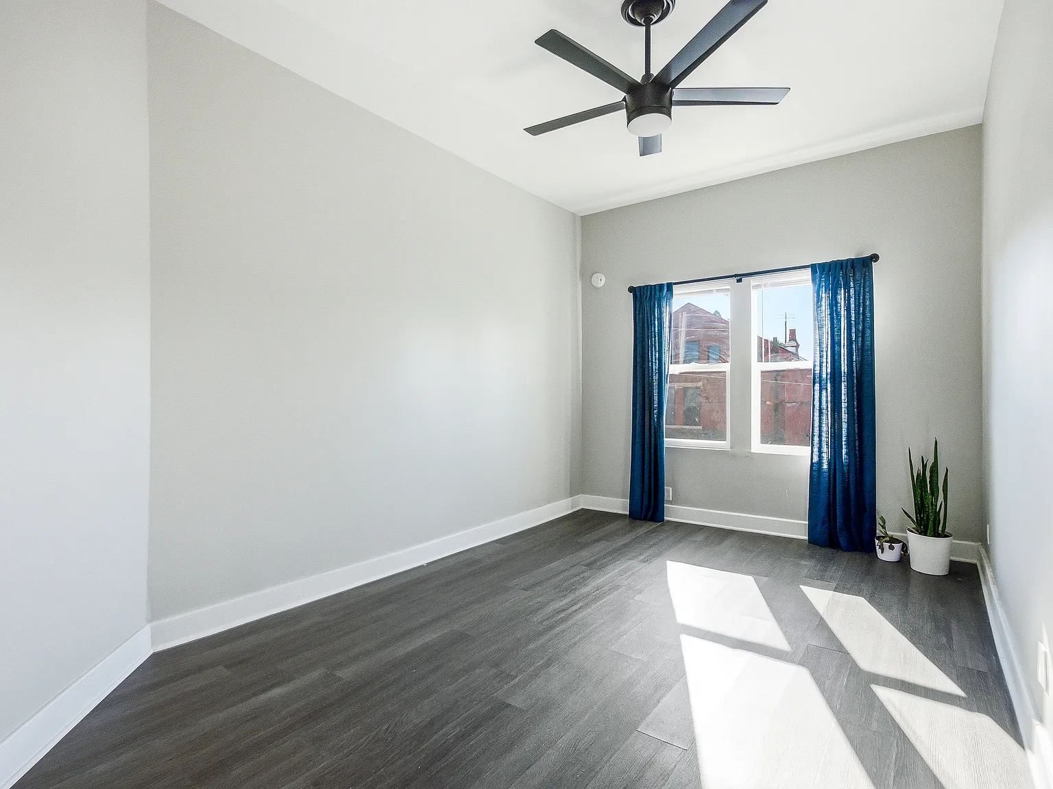 2 bed, 1200 sqft, $1,195 — Photo 2