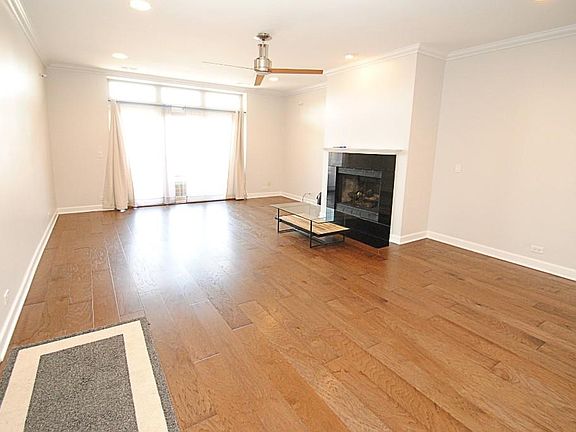 5th image of 1345 N Ashland Ave #2N