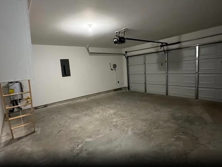 24330 Saddlestone Green Dr — Photo 25