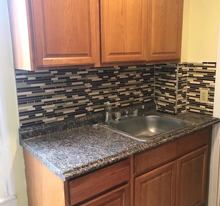 1st image of 158 Rosette St APT 2
