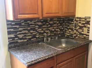 158 Rosette St APT 2, New Haven, CT 06519