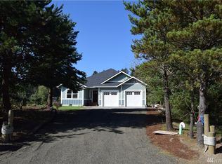 331 Wildwood Ave SE, Ocean Shores, WA 98569