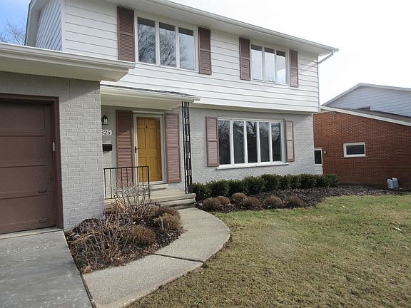 4th image of 1825 Waltham Dr