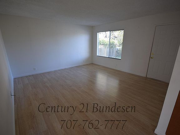 3rd image of 1058 Conifer Ln