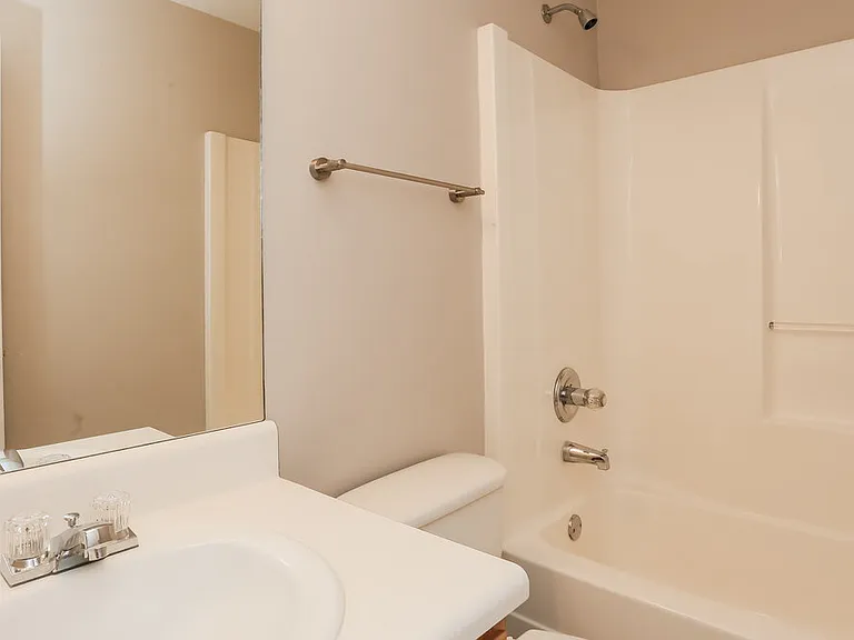 9490 Pebble Creek Ct — Photo 14