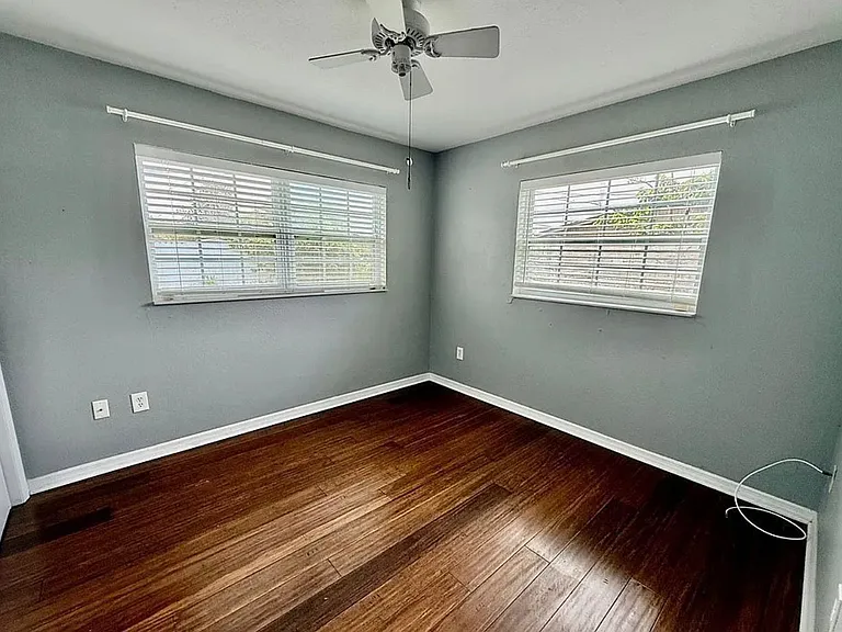 110 Texas Rd — Photo 9