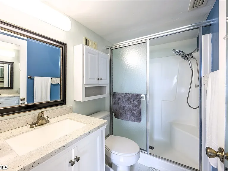 6220 Augusta Dr #309 — Photo 16