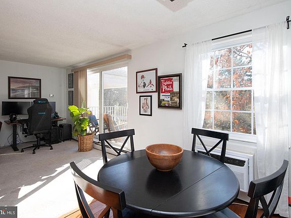5th image of 250 Ridge Pike APT 346B