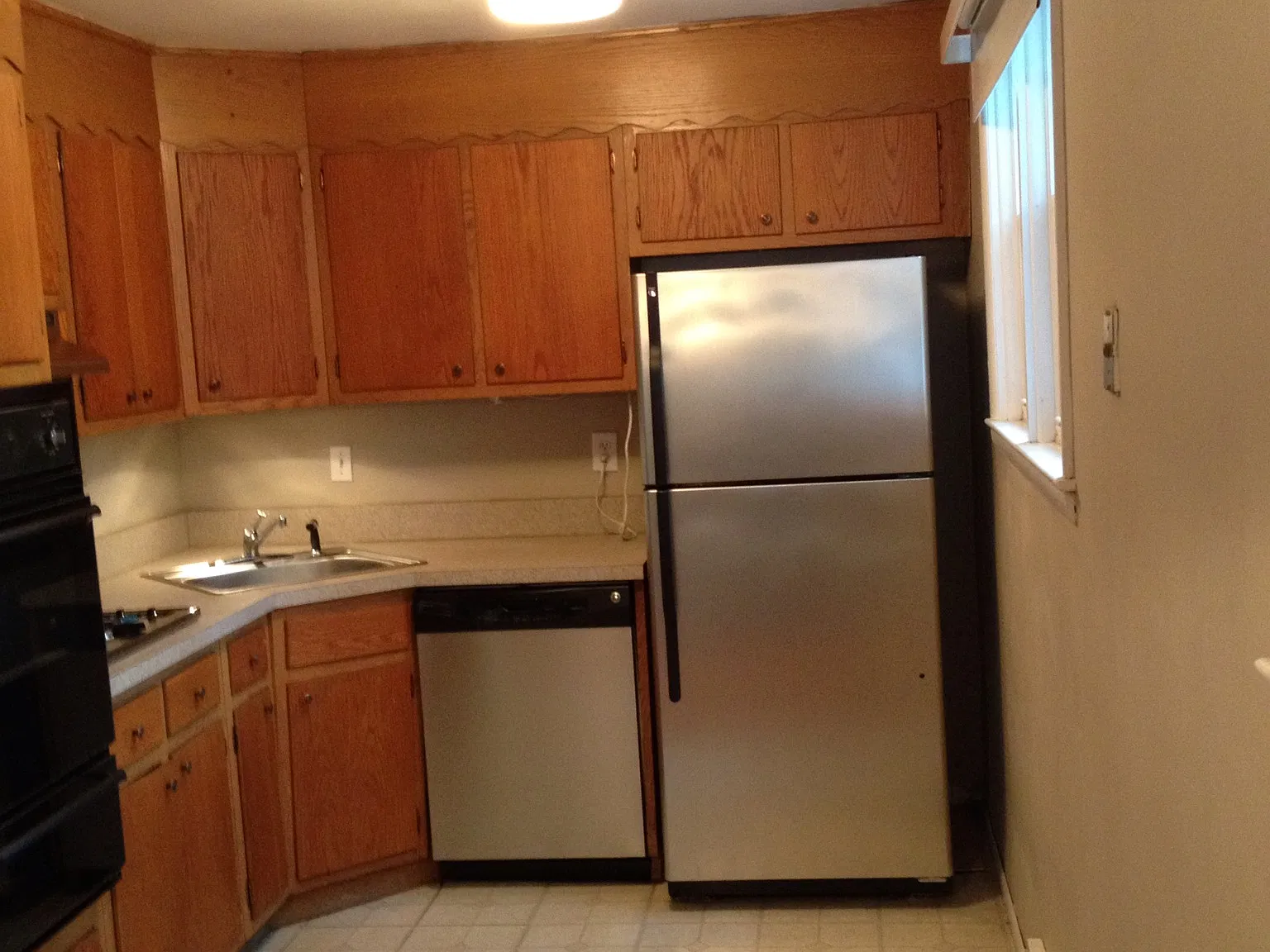 2 bed, 1100 sqft, $1,895 — Photo 3