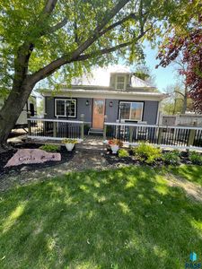 401 W 16th Ave, Tyndall, SD, 57066
