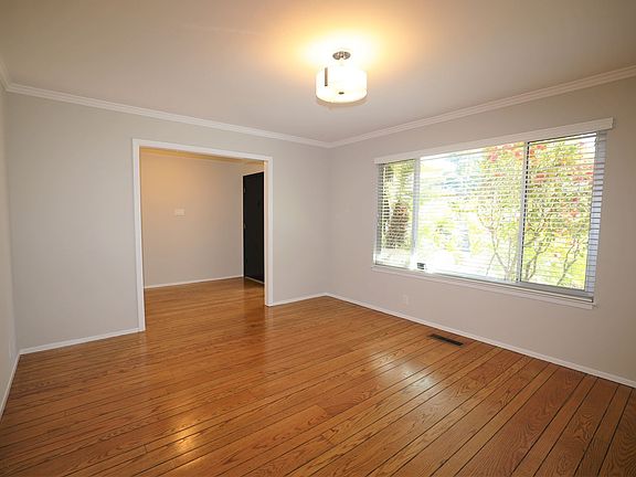 4th image of 25 Genevra Rd