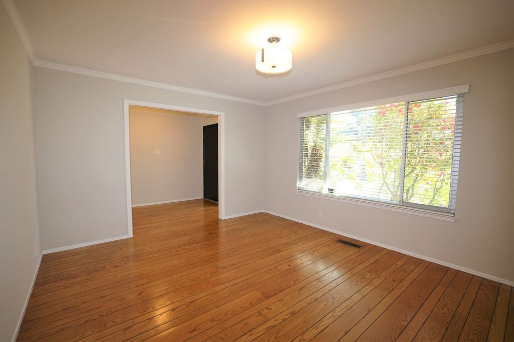 25 Genevra Road 4